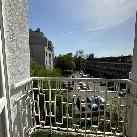 Black&white Casa de hóspedes 3*