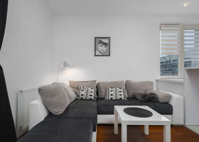 Black&white 3* Kraków