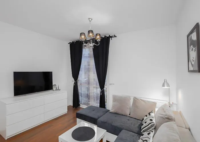 Black&white Гостевой дом