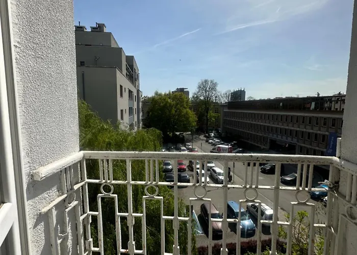 Black&white Gæstehus 3*